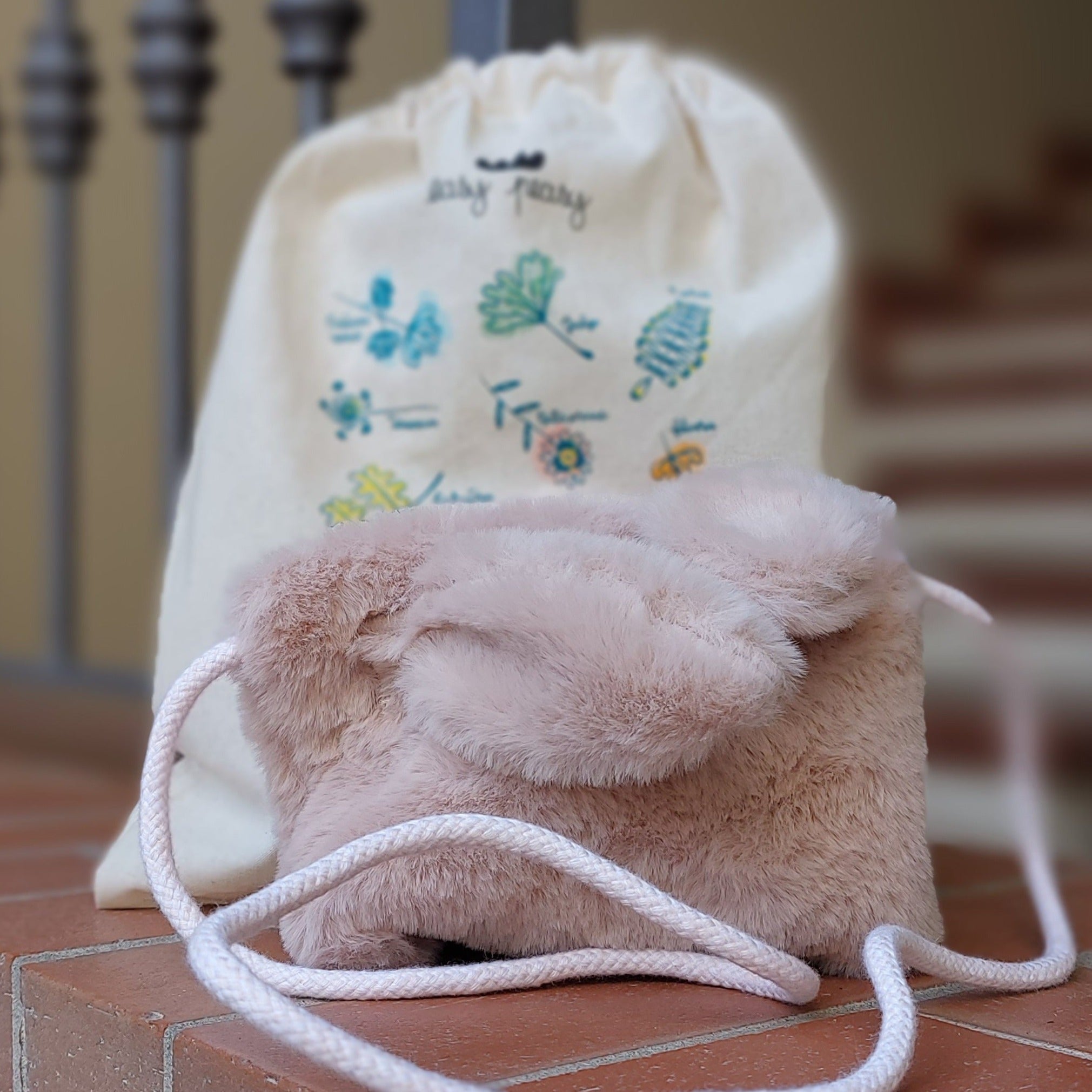 EASY PEASY - Borsa Lapinoo