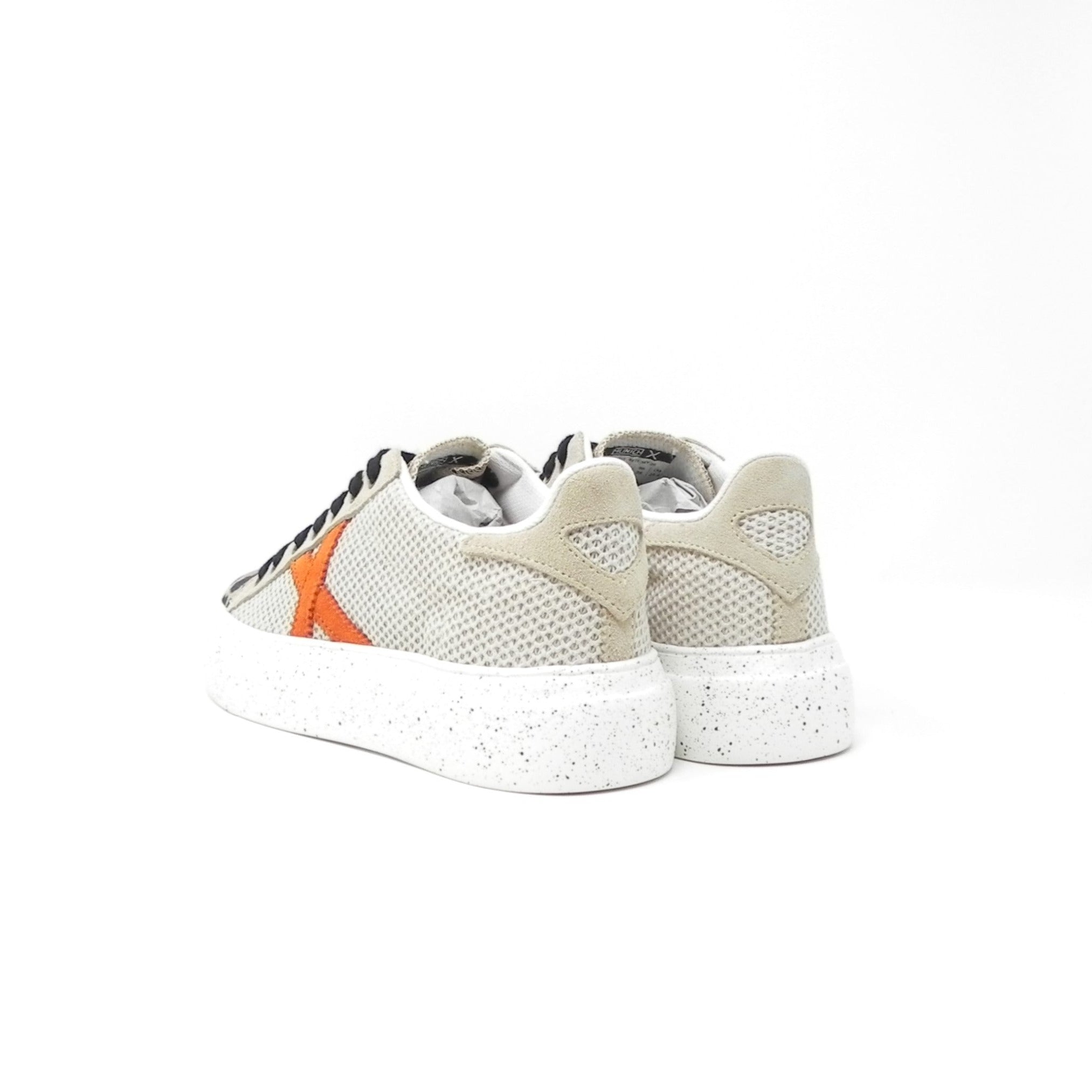 MUNICH - Sneakers