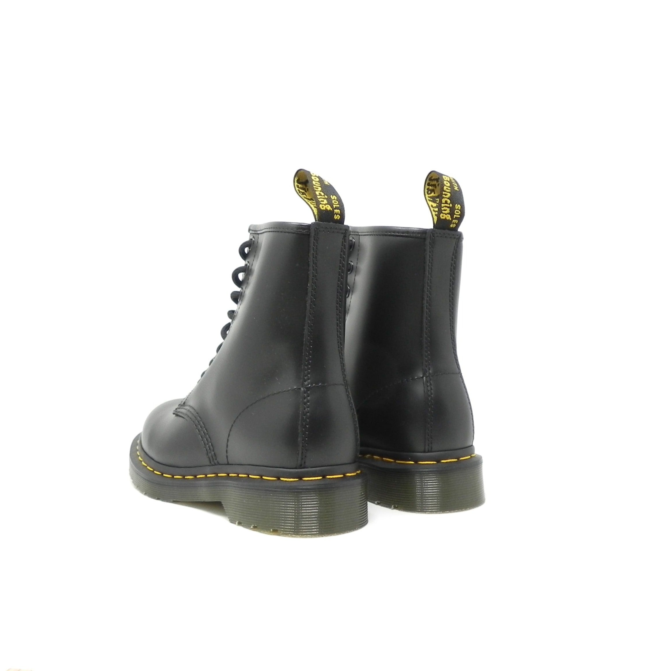 DR. MARTENS - Stivaletti SMOOTH 8 FORI L/GIALLA
