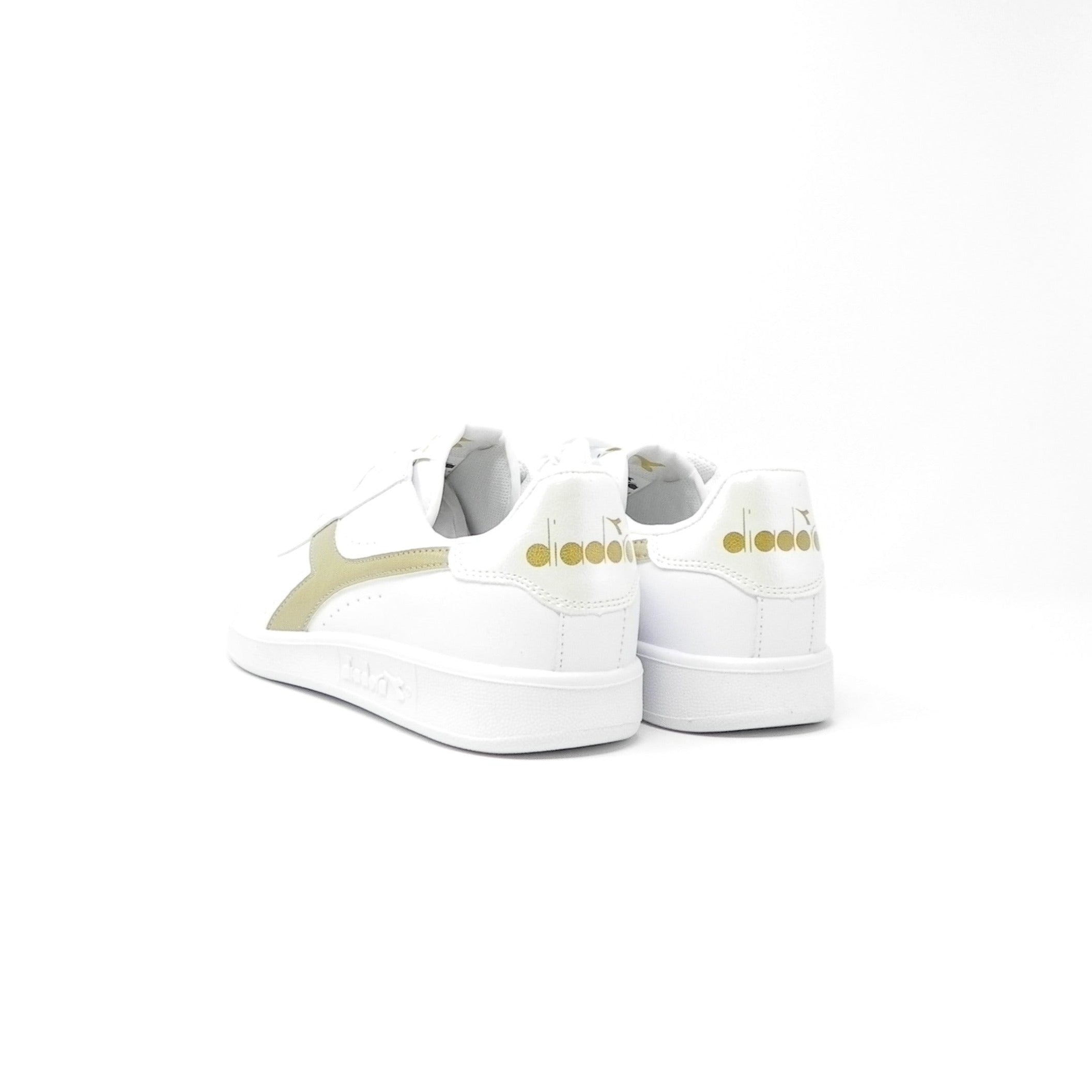 DIADORA - Ginniche